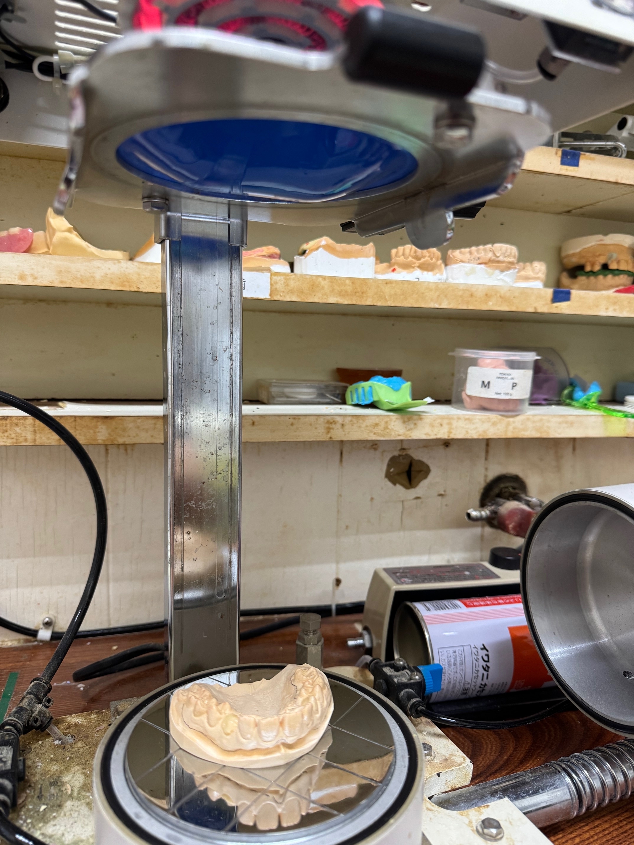 バキュームフォーマー